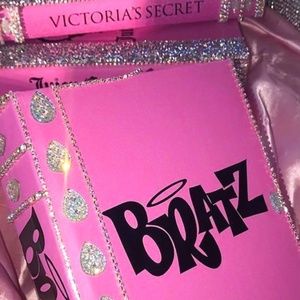 Meet your Posher, Mari